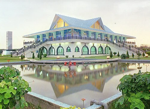 Local taxi service in Nagpur 5 dragon palace